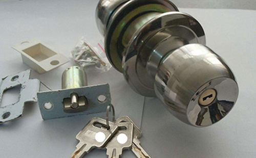 满城24小时上门开锁公司